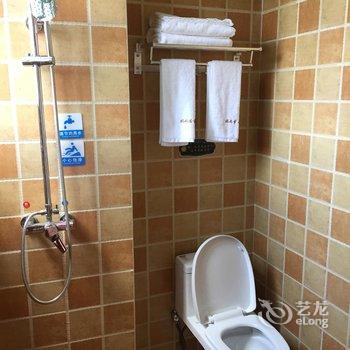 西昌福雨金舟主题客栈酒店提供图片
