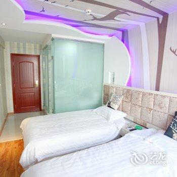 西昌福雨金舟主题客栈酒店提供图片
