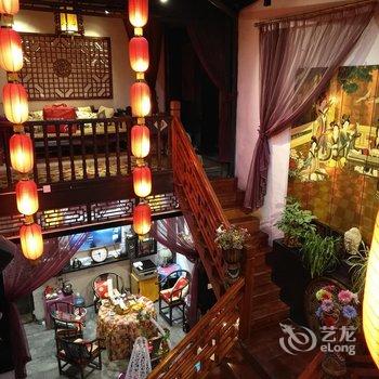 凤凰康翠茵·青稞古宅客栈酒店提供图片