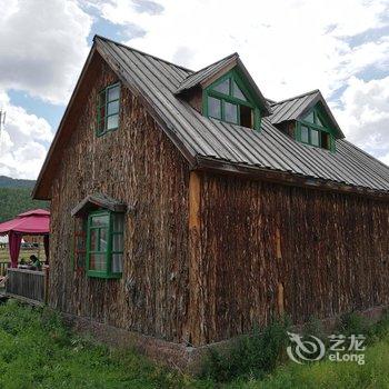 布尔津禾木鹿野乡村旅馆酒店提供图片