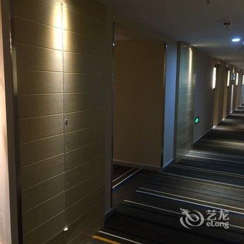 武汉城市便捷酒店(光谷民族大道华师一附中店)酒店提供图片