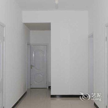 �����Ӹ߹����ٺ���ͥ�ùݾƵ��ṩͼƬ