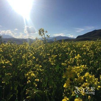 祁连卓尔山农家驿站酒店提供图片