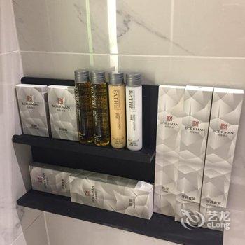 柏曼酒店(广州天河体育中心林和西地铁站店)用户上传图片