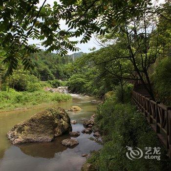 峨眉山七里坪半岛酒店酒店提供图片