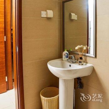 广州鹿驻民宿领峰园店酒店提供图片