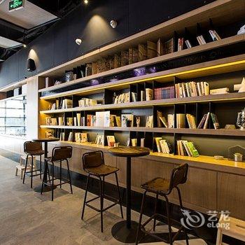 亚朵轻居酒店(郑州CBD会展中心店)酒店提供图片