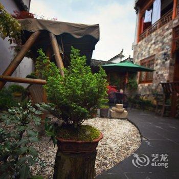 宏村早春的树精品客栈酒店提供图片