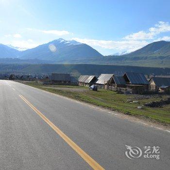 布尔津禾木第一家山庄酒店提供图片