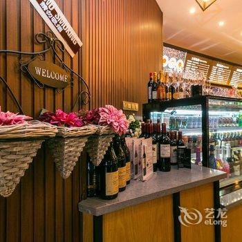 义乌顶伦概念酒店酒店提供图片