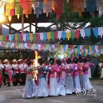 凉山泸沽湖近水楼台青年客栈酒店提供图片