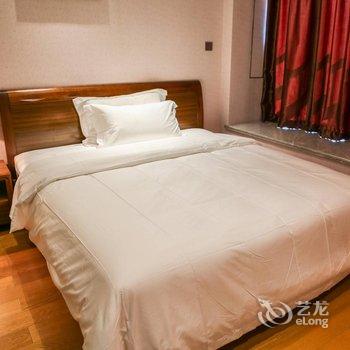 窝趣服务式公寓(绿地滨江汇店)酒店提供图片