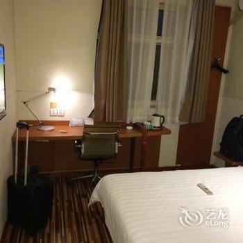 金广快捷酒店(长治八一广场店)用户上传图片