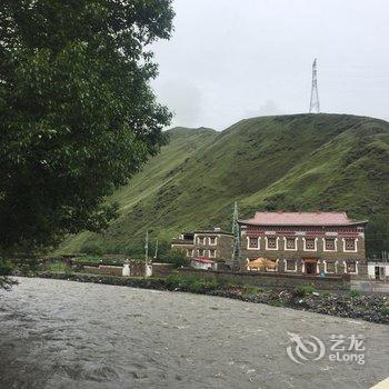 甘孜半岛客栈酒店提供图片