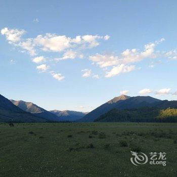 布尔津禾木北爱之都驿站酒店提供图片