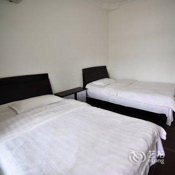 安顺平安家庭旅馆酒店提供图片