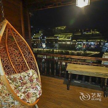 凤凰兄弟人家吊脚楼客栈总店酒店提供图片