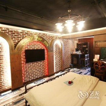 西安钟楼浅时光情侣情趣主题酒店(通化门地铁站店)酒店提供图片