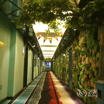 西安钟楼浅时光情侣情趣主题酒店(通化门地铁站店)酒店提供图片