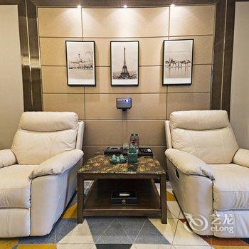 成都聚前国际公寓(春熙路天府广场店)酒店提供图片