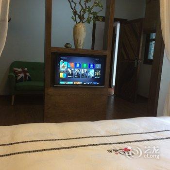 凤凰蜡魂-沐曦园客栈酒店提供图片