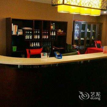 康定学苑温泉酒店酒店提供图片