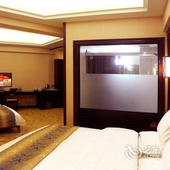 瑞丽东宝大酒店酒店提供图片