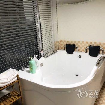 丹东小姨妈家江景温泉公寓酒店提供图片