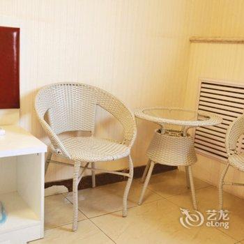 龙玺假日酒店(石家庄铁道大学店)酒店提供图片