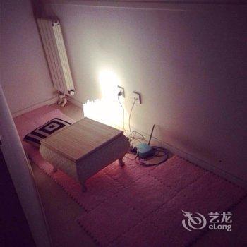 乌鲁木齐巴洛克民族风私人露台观景房复式酒店提供图片