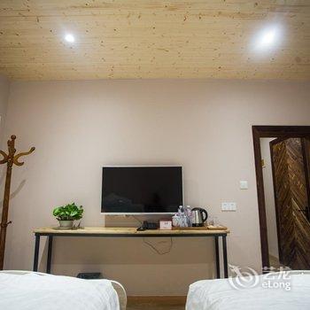 �Ϻ�С����ˮ��Ʒ���޾Ƶ��ṩͼƬ