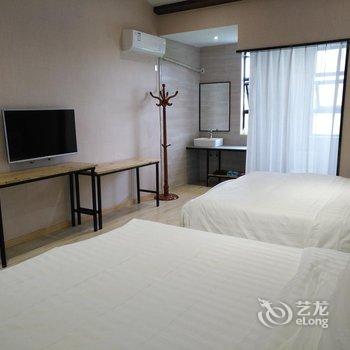 �Ϻ�С����ˮ��Ʒ���޾Ƶ��ṩͼƬ