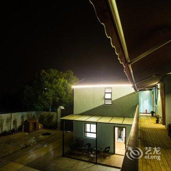 �Ϻ�С����ˮ��Ʒ���޾Ƶ��ṩͼƬ