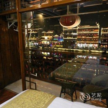 凤凰缘临江宾馆酒店提供图片