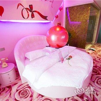 西安天地情情侣(情趣)主题酒店(康复路通化门地铁站店)酒店提供图片