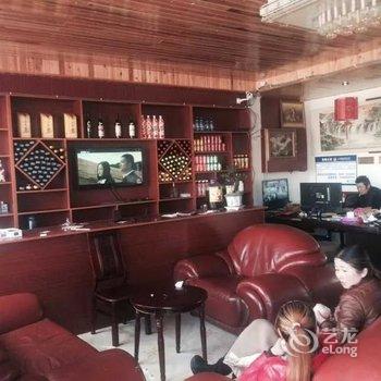 理塘成都宸浠酒店酒店提供图片