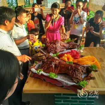 额尔古纳诺敏塔拉蒙古庄园酒店提供图片