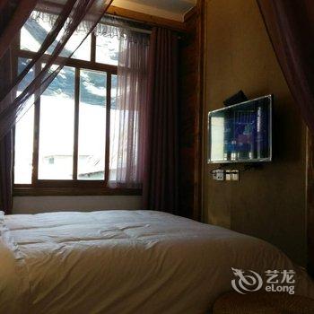 张家界虫二客栈酒店提供图片