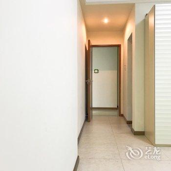 海口伊家小清新度假公寓美丽沙花园店酒店提供图片