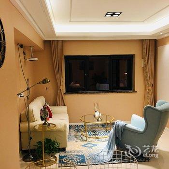 平行世界公寓酒店(武汉大学店)(原街道口店)酒店提供图片