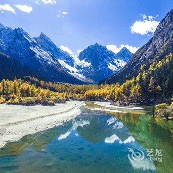 毕棚沟雪花山庄酒店提供图片