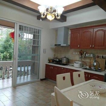 成都六月星叠拼别墅酒店提供图片