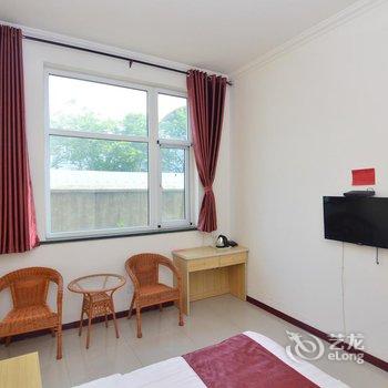 青岛春暖一家商务酒店酒店提供图片