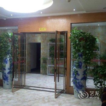 安康车之驿假日酒店酒店提供图片