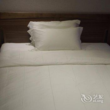 窝趣服务式公寓(绿地滨江汇店)酒店提供图片