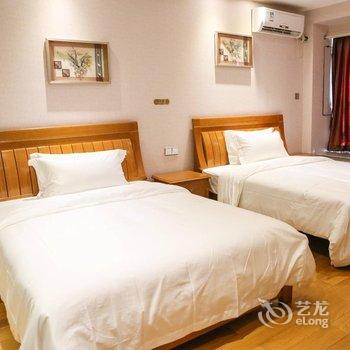 窝趣服务式公寓(绿地滨江汇店)酒店提供图片