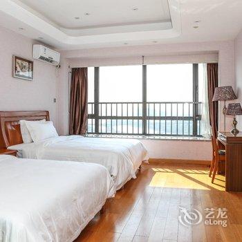 窝趣服务式公寓(绿地滨江汇店)酒店提供图片