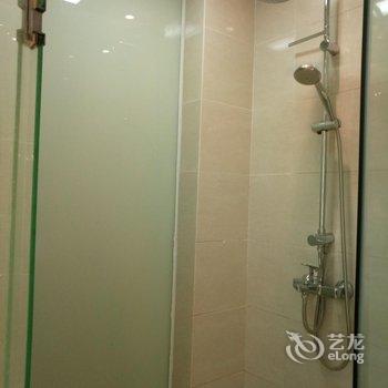 窝趣服务式公寓(绿地滨江汇店)酒店提供图片