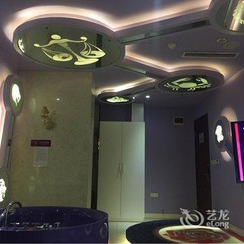 重庆锦舍精品酒店(步行街地铁站店)用户上传图片