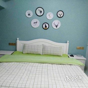 滁州浪漫满屋主题公寓(泰鑫现代城必胜客店)酒店提供图片